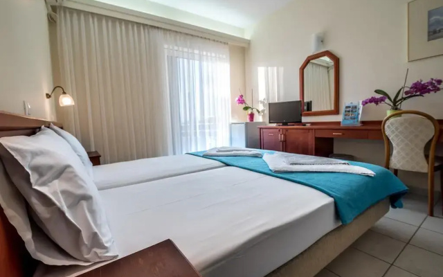 Dionisos Hotel