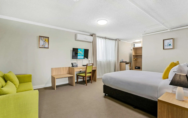 Quality Inn Sunshine Haberfield