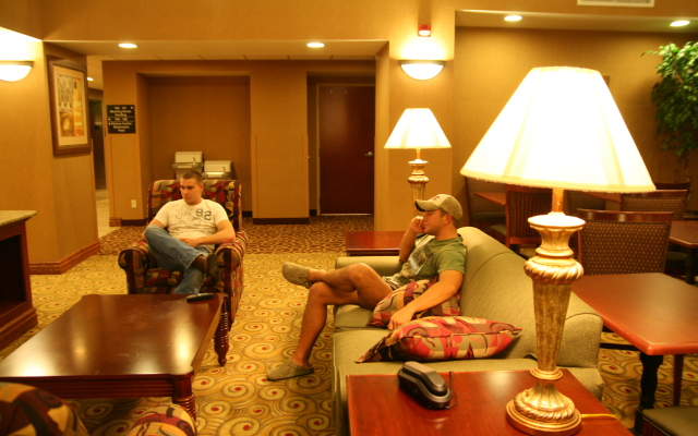 Hampton Inn & Suites Madisonville