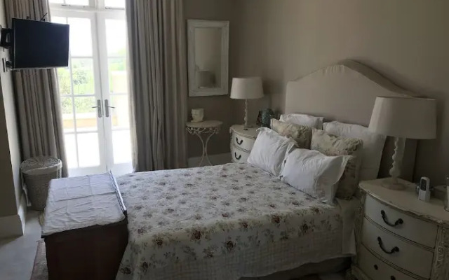 Creek Lane Guest House