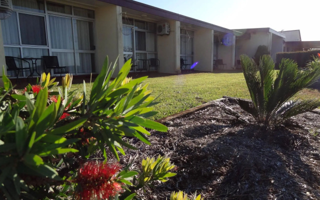 Atherton Motel