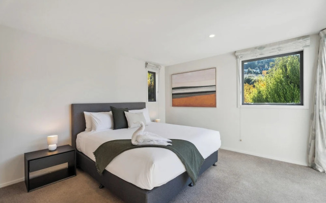 Luxury Retreat - Matakauri