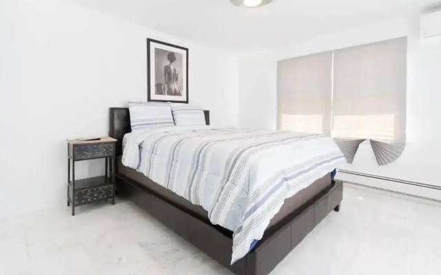 SH001 5 Bedroom Holiday home By Senstay