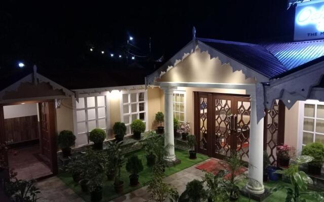 Summit Oakden Resort & Spa