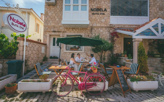 Nobela Hotel