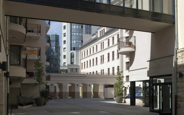 Central Parker Apartments