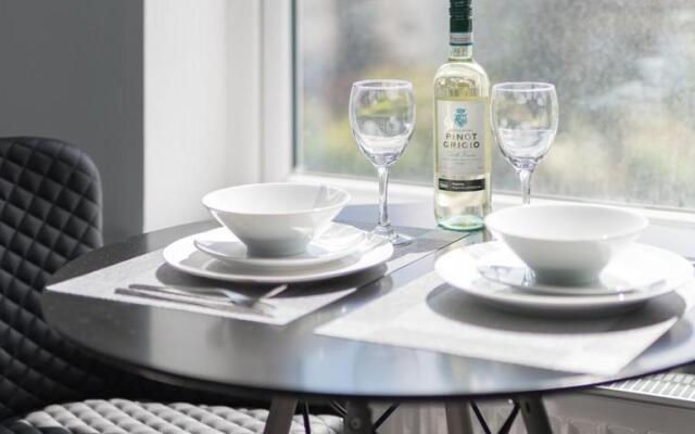 Coastal Gem Apartment by Seaside Llandudno