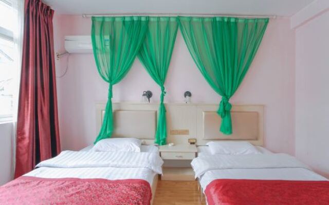 Lijiang Juxian Hotel