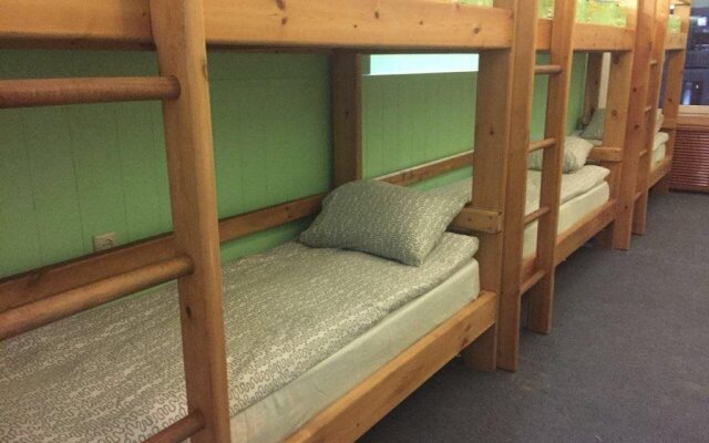 Galereya Hostel