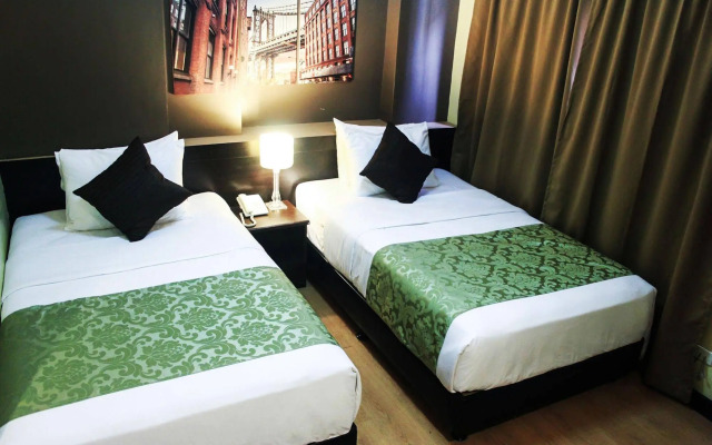 The Studio 18 Residences