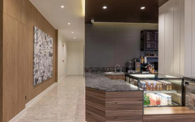 HanTing Premium Hotel (Suzhou Shengze Oriental Textile City)