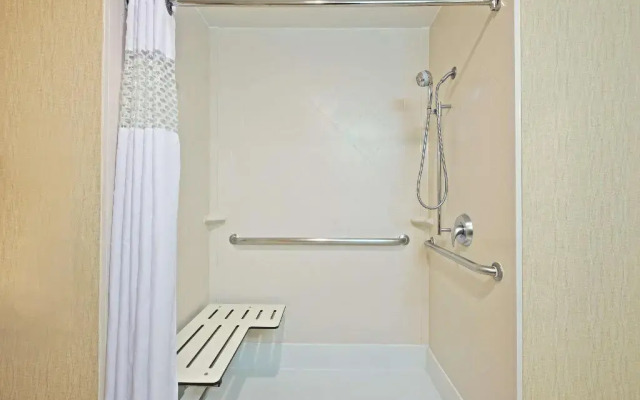 Hampton Inn Gainesville-Haymarket