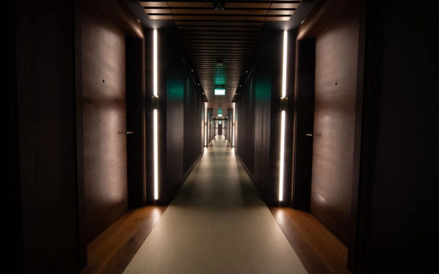 Cave Hotel & Golf Resort