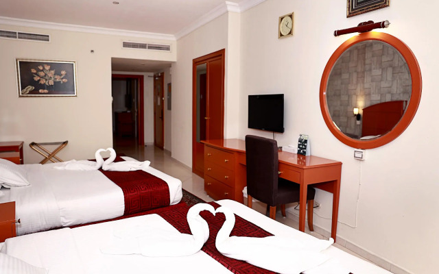 Dolphin Hotel Apartments