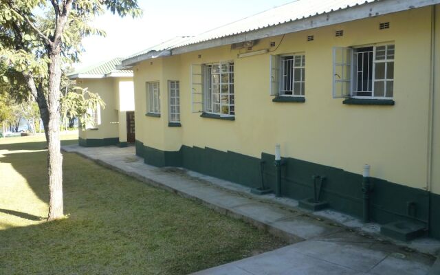 Daisy Executive Lodge