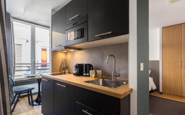 CMG Champs Elysées - Boetie 4DD