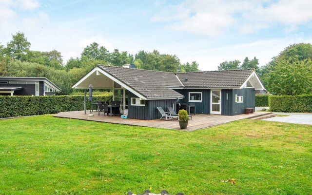 8 Person Holiday Home in Aabenraa