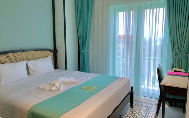 Saocharm Sài Gòn Hotel