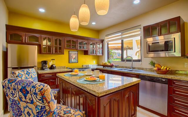 Condominios de Lujo Vista Corona