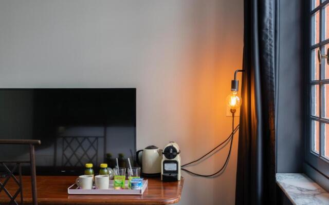 Hôtel Autonome Une Chambre en Ville