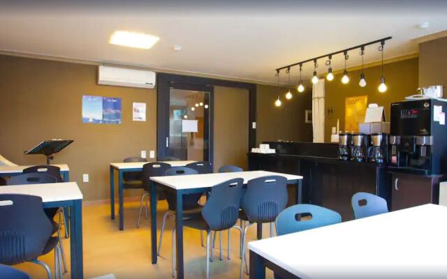 iam Residence and Guesthouse