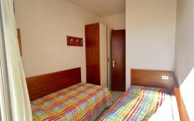 Flat Near the Beach With Terraces