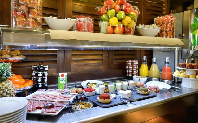 Kyriad Hotel Orléans Sud - Olivet La Source