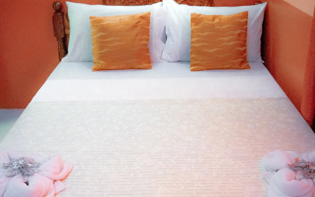 La Solana Suites And Resort