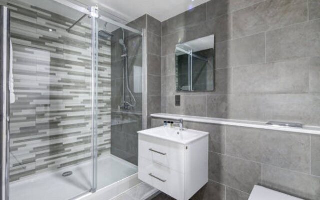 Dockside Apartments at Excel