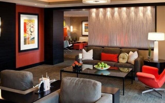 Global Luxury Suites at Pentagon City South