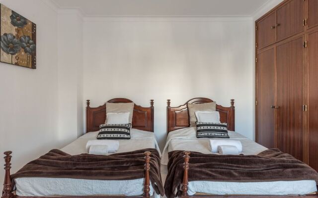 Dipti's Bed and Breakfast