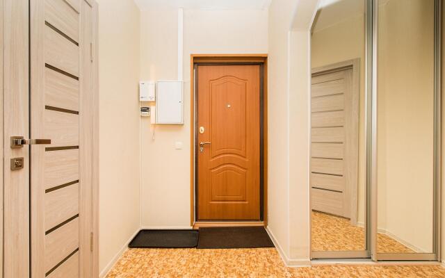 Апартаменты на улице Родионова 165к12