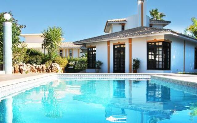 Villa Isajoe