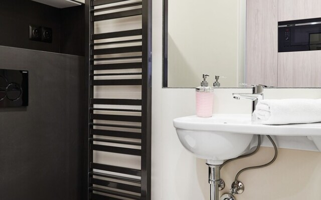 Fresh Studios Slowackiego Avenue