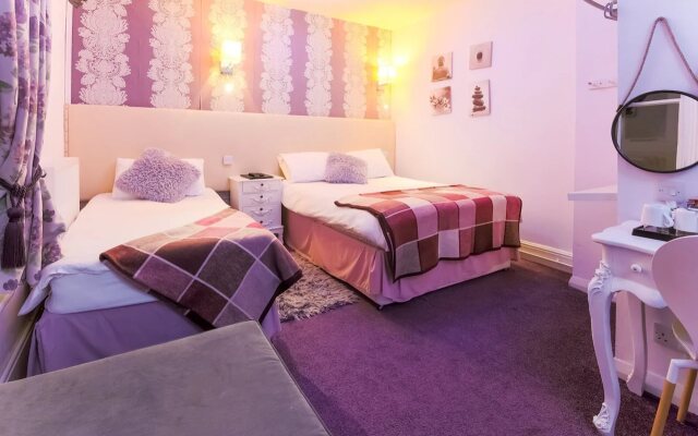 OYO Hotel Mj Kingsway