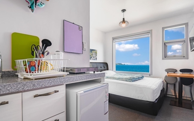 Jeju Byeolhaeneunbam Sungsanpo Oceanview Pension