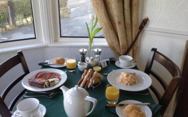 Chellowdene Guest House