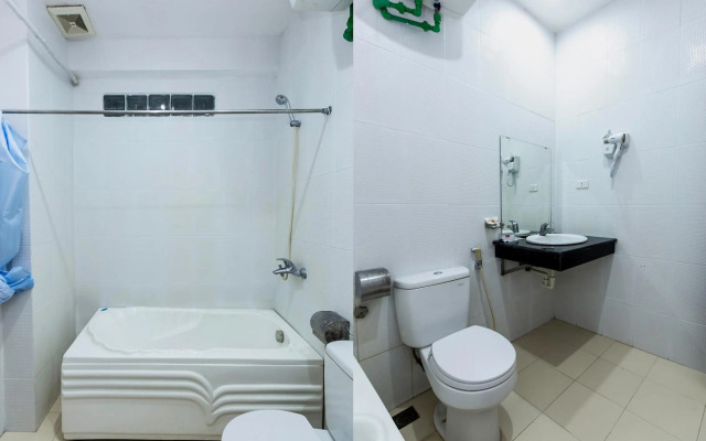Little Hanoi Hostel