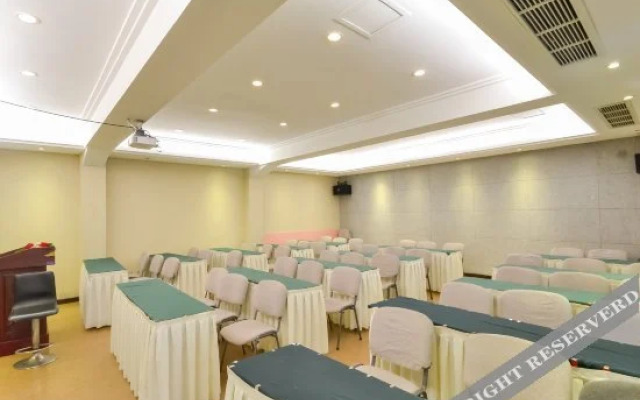 Chengshizhixing Business Hotel (Wenzhou Liming Road)