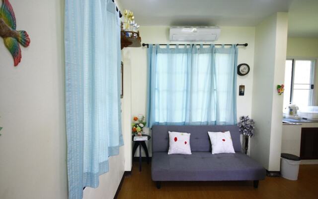 Suanrimnam Bangpakong Resort