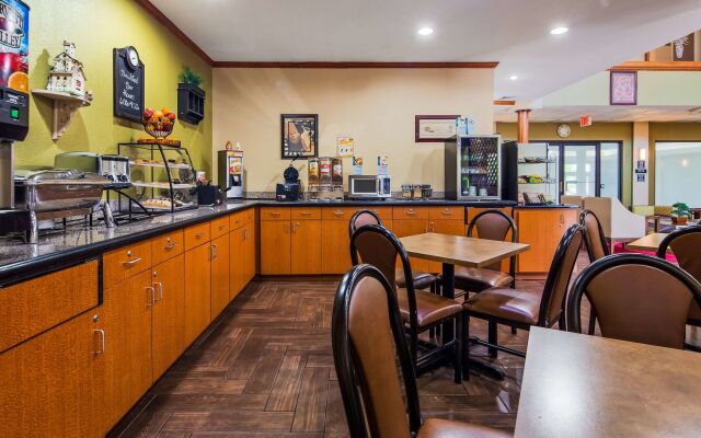 Best Western Inn & Suites Merrillville