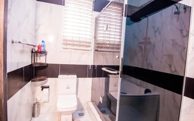 Executive 4 Bedroom House