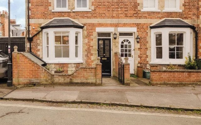 Stunning 3 Bedroom Oxford Retreat