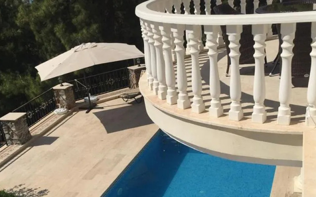 Villa royal