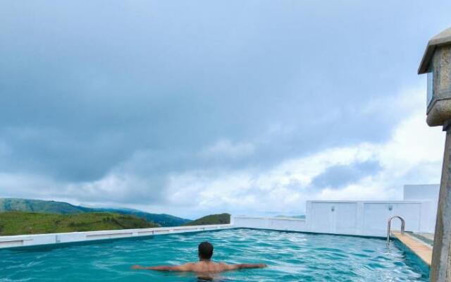 Palette Hill View Resort