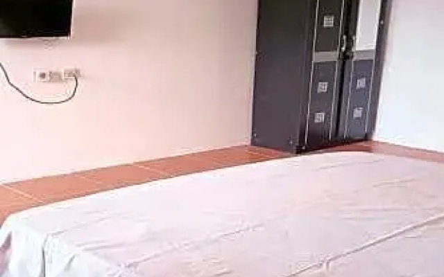 OYO 90628 Griya Euis Dan Aisha Syari'ah