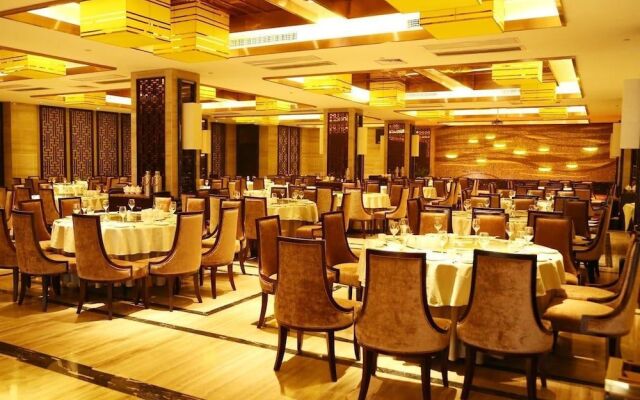 Grace Hotel,optics Valley