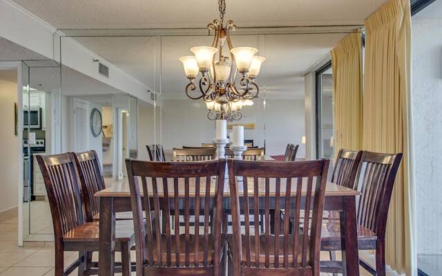 Enclave 202a 2 Bedroom Condo by RedAwning