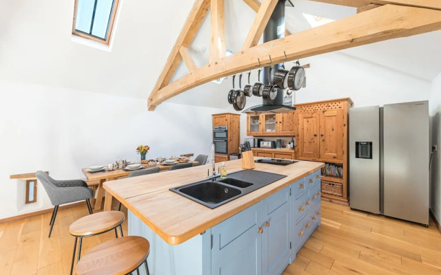 Swallow Barn