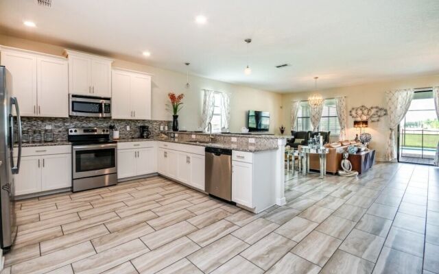 1314bw00 8 Bedroom Villa